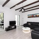 Vila Mungo