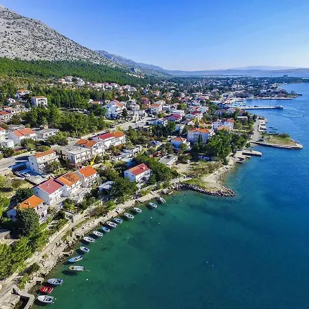 Mungo Starigrad Paklenica