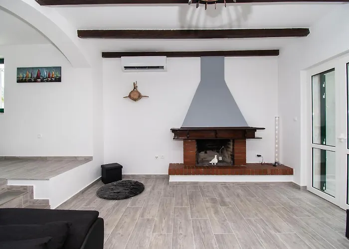 Mungo Villa Starigrad Paklenica